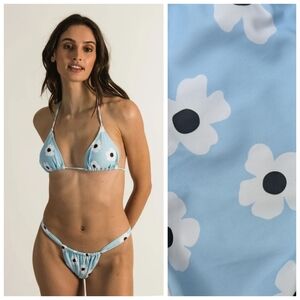 Skinny Dip "Big Daisy" Bikini Set NWT Size Medium Cheeky Bottom/Triangle Top